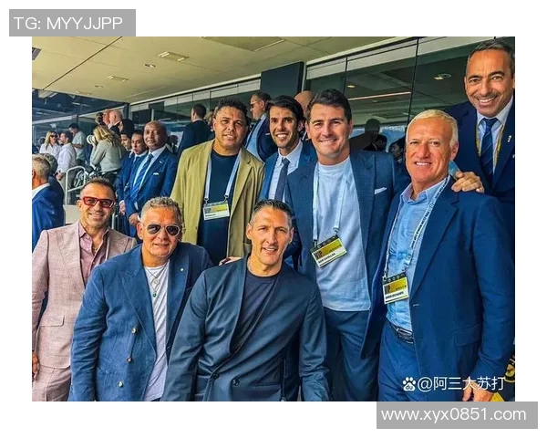 足球巨星的传奇人生与对世界的影响